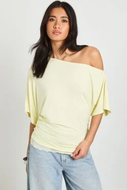 boohoo T-shirt Épaules Dénudées Avec Bordure En Dentelle<Femme Satin Et Dentelle|Tops