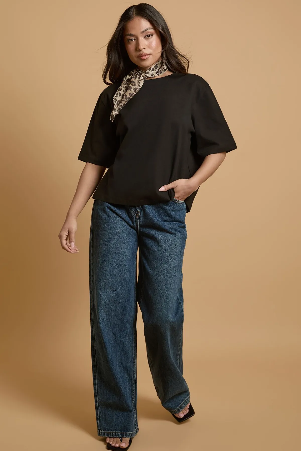 Oasis T-shirt Petite Avec Foulard Imprimé Léopard Au Cou<Femme Imprimé Léopard|Tops