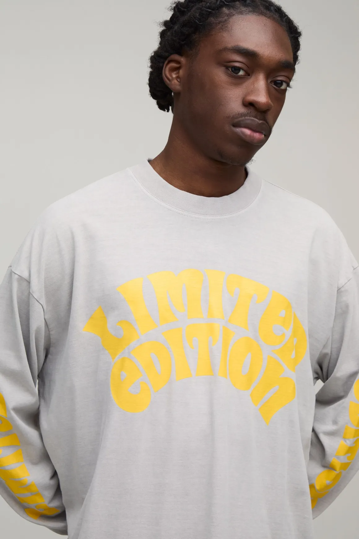T-shirt Pierre À Manches Longues Édition Limitée Imprimé Délavé Coupe Oversize