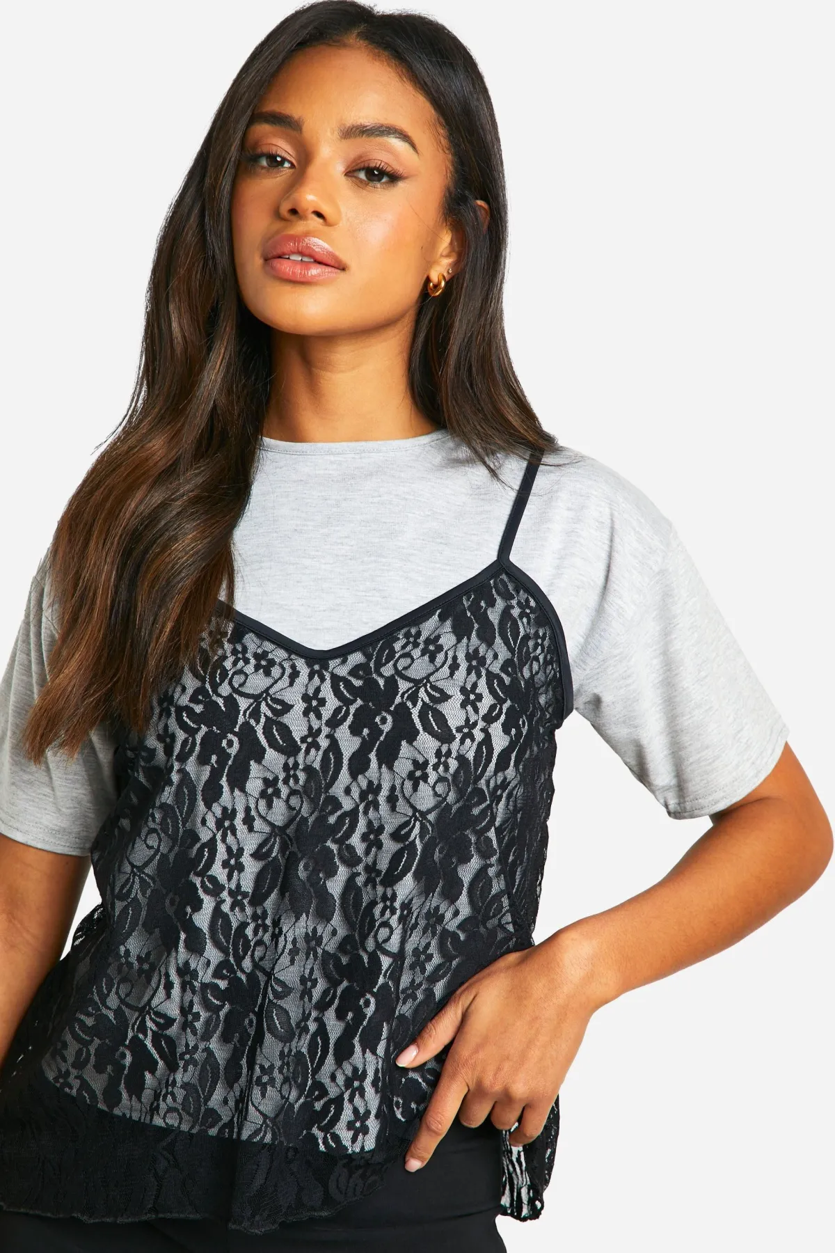 boohoo T-shirt à superposition de dentelle<Femme Satin Et Dentelle|Tops