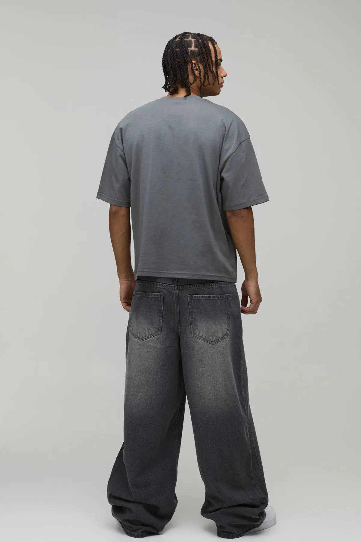 boohooMAN T-Shirt Surdimensionné Boxy avec Slogan Argent et Appliqué Vieilli<Homme Nouveautés Grande Taille|Tout Afficher