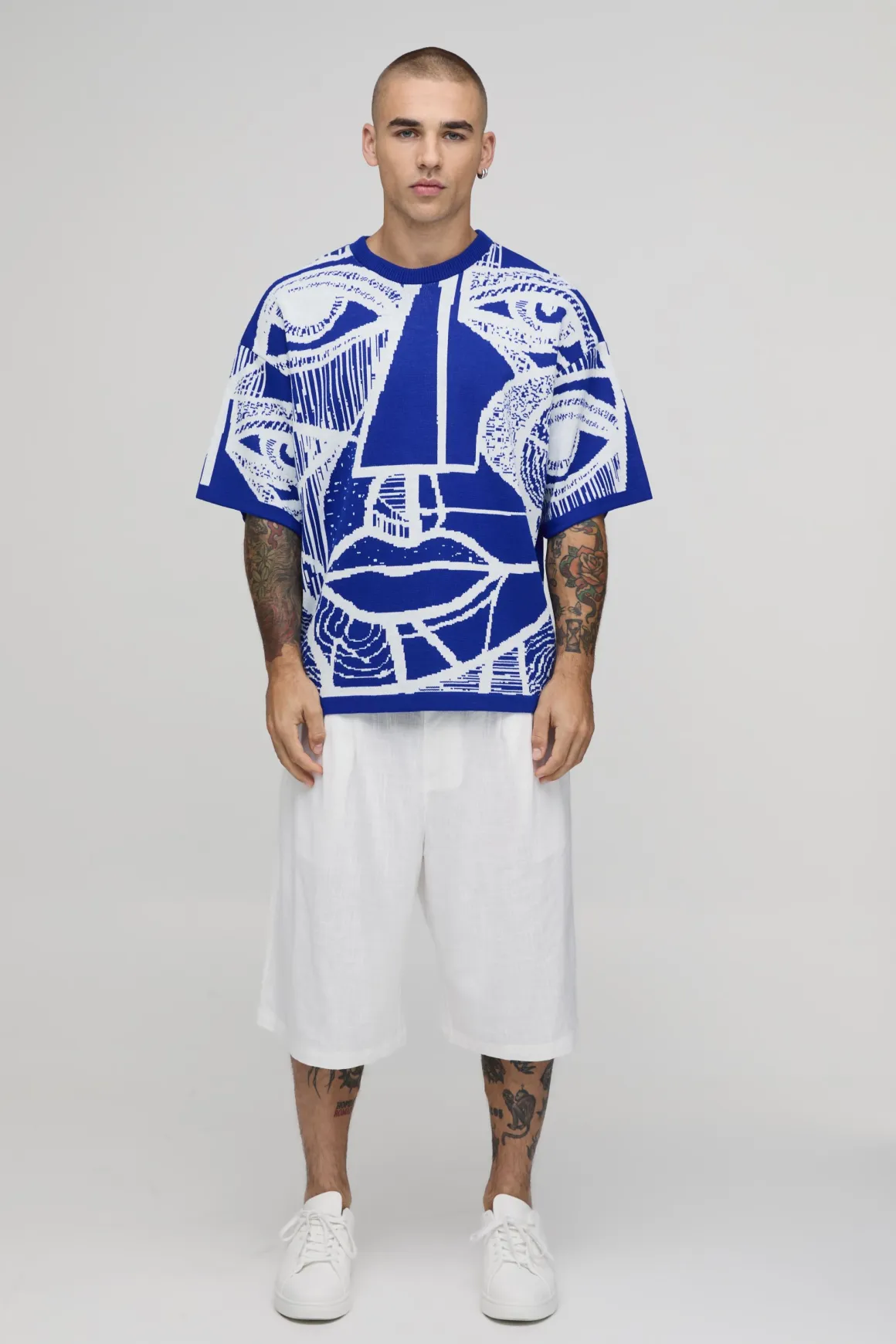 T-shirt Surdimensionné En Maille Avec Motif Visage Abstrait