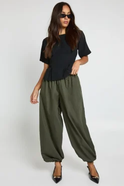boohoo T-shirt à taille cintrée en côte ottomane<Femme Tops