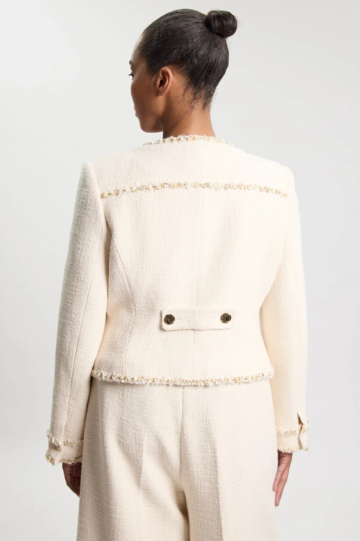 Veste Ajustée En Tweed Grande Taille Avec Finitions Ornementales