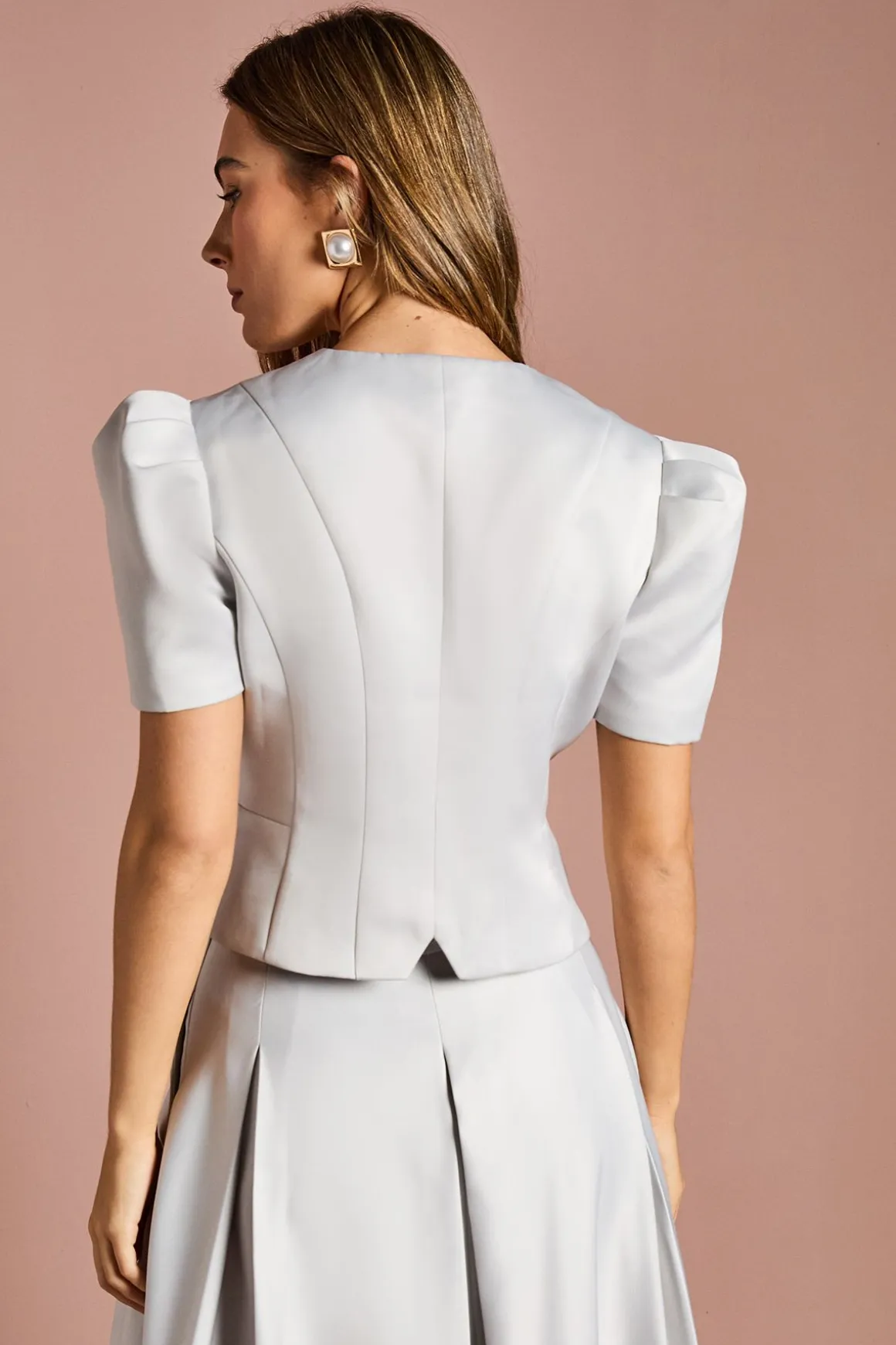 Veste Ajustée à Manches Courtes Boutonnée
