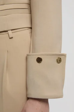 Veste Ajustée Raffinée à Détails Boutonnés