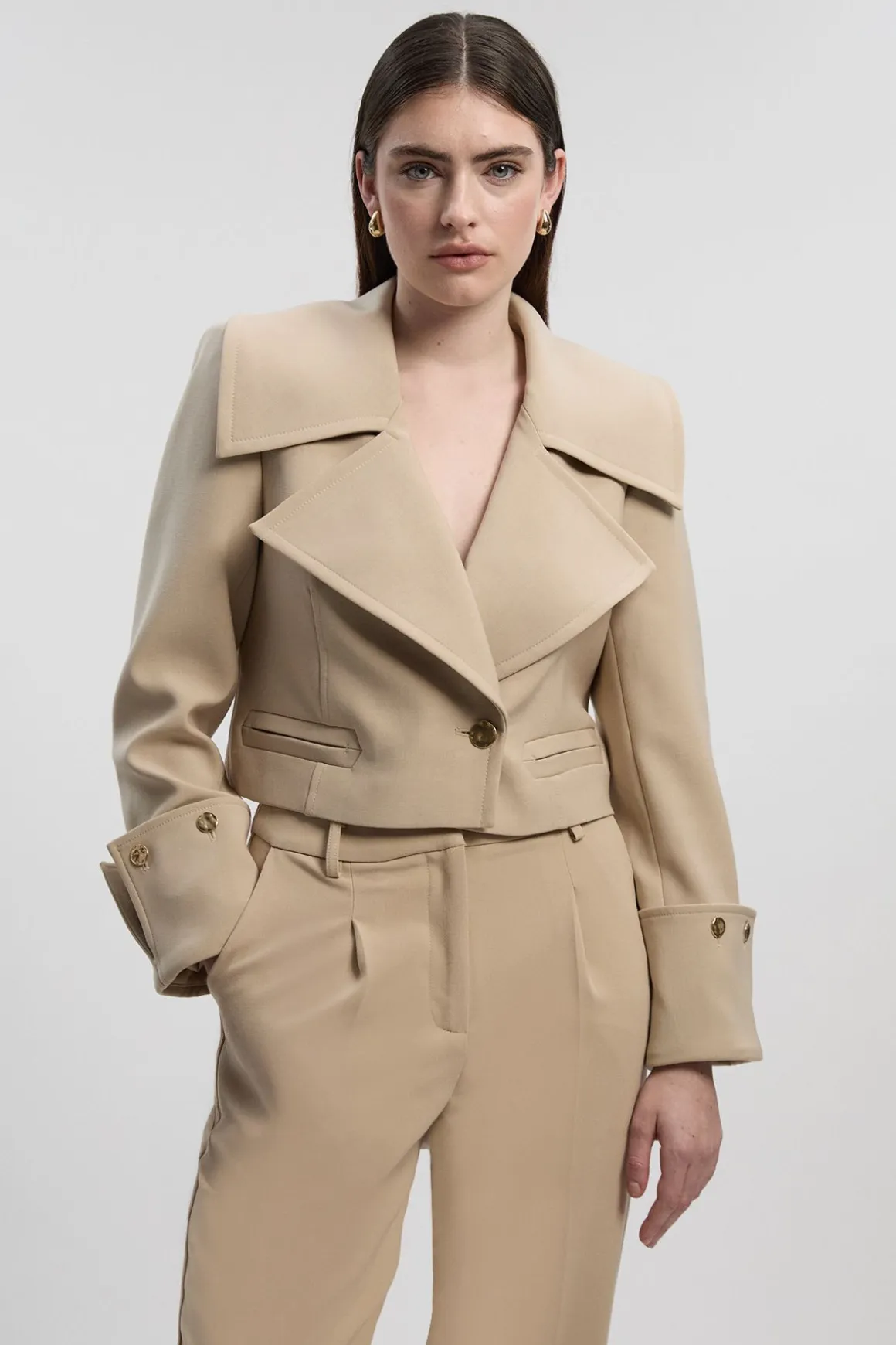 Veste Ajustée Raffinée à Détails Boutonnés