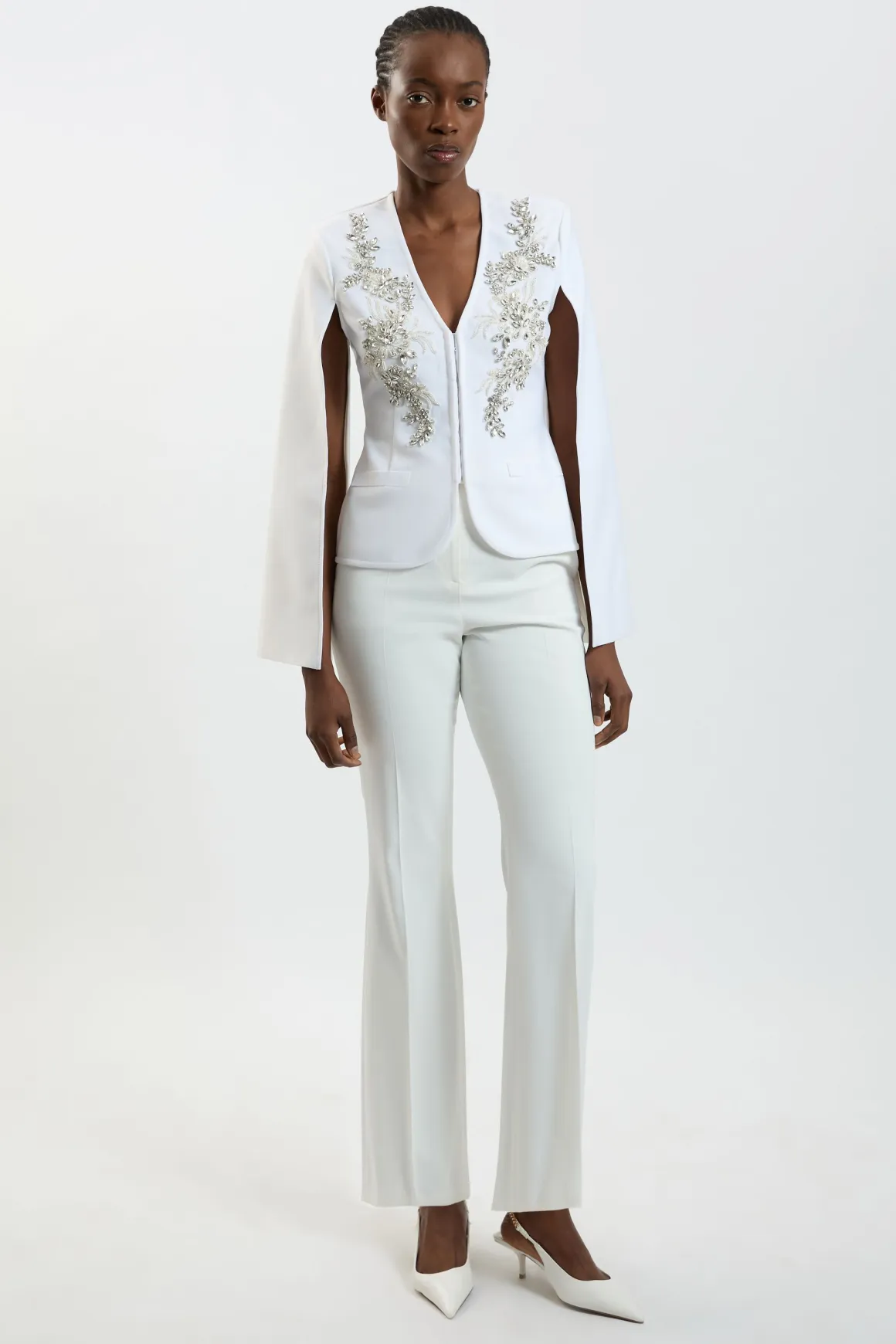 Veste Ajustée Style Bandage À Manches Cape Ornée De Perles