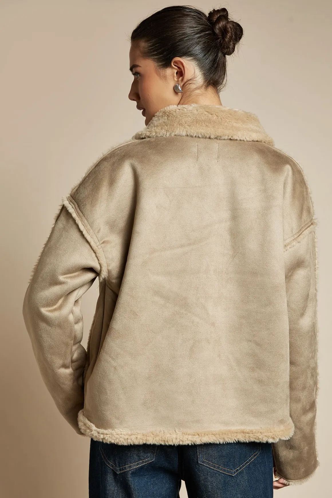 Veste aviateur à col en suédé avec détails en fourrure