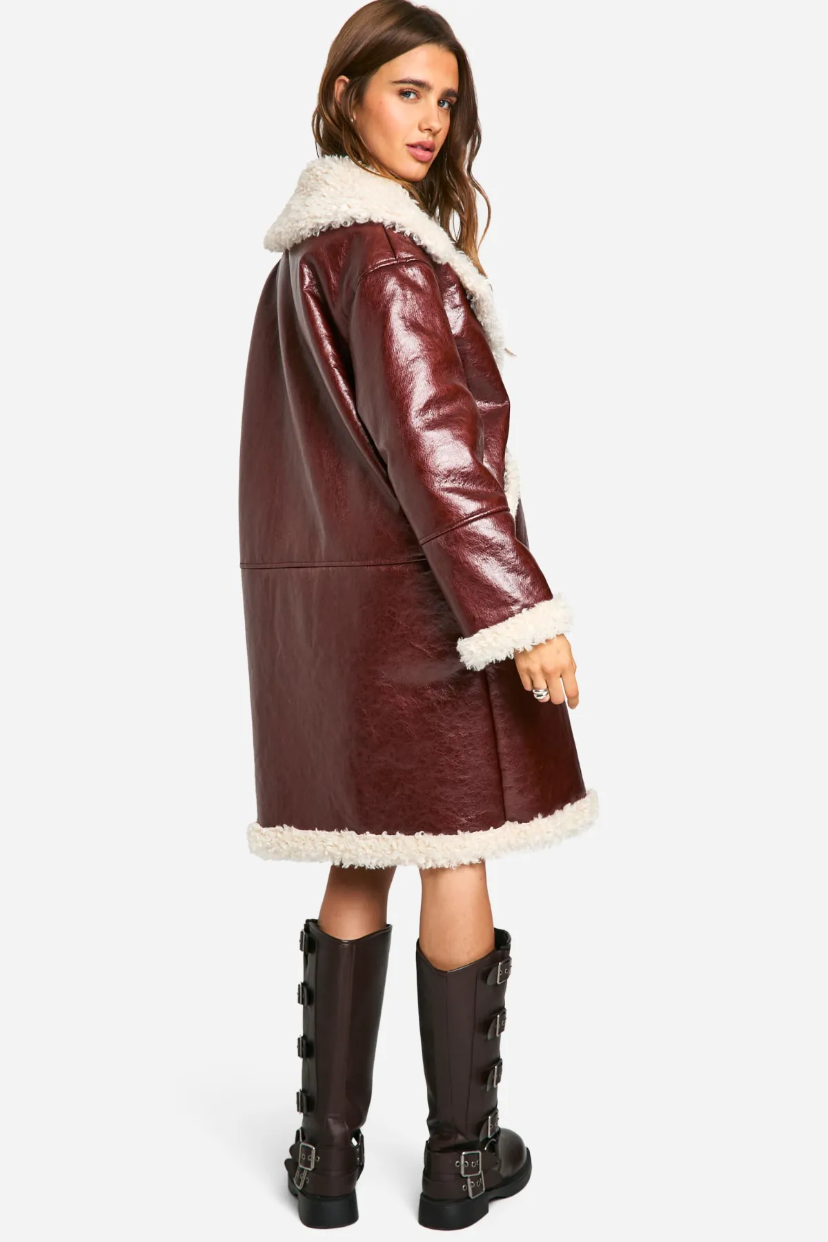 boohoo Veste aviateur longue en synthétique avec garniture teddy<Femme Vestes & Manteaux|Looks Bordeaux