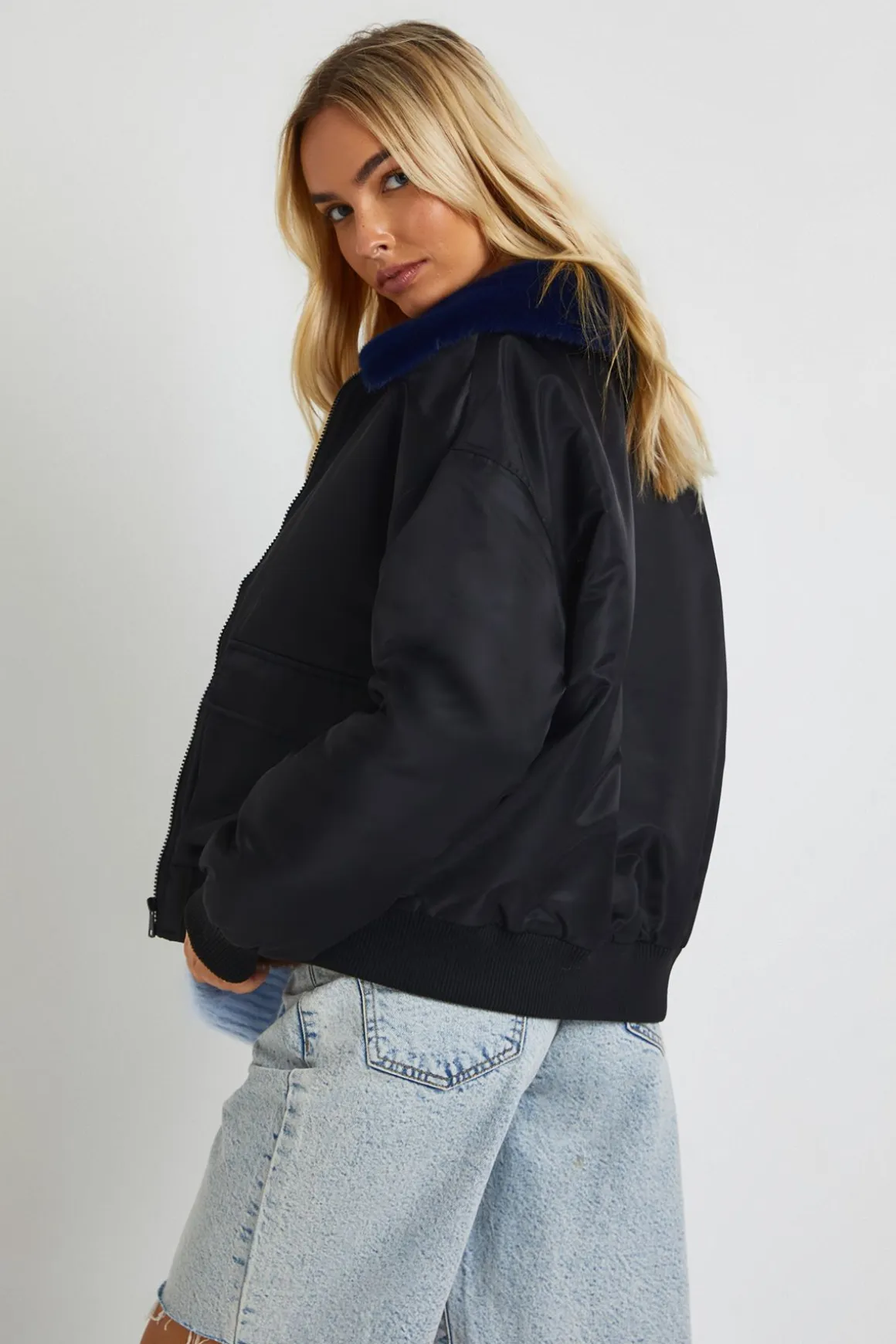 Veste bomber avec détails en synthétique