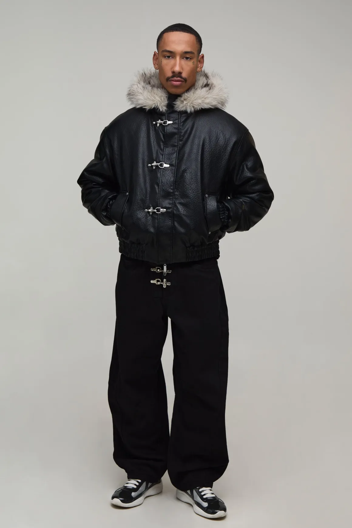 Veste Bomber À Casynthétiqueche Oversize Boxy Réversible En Synthétique Et Synthétique Avec Fermeture À Agrafe