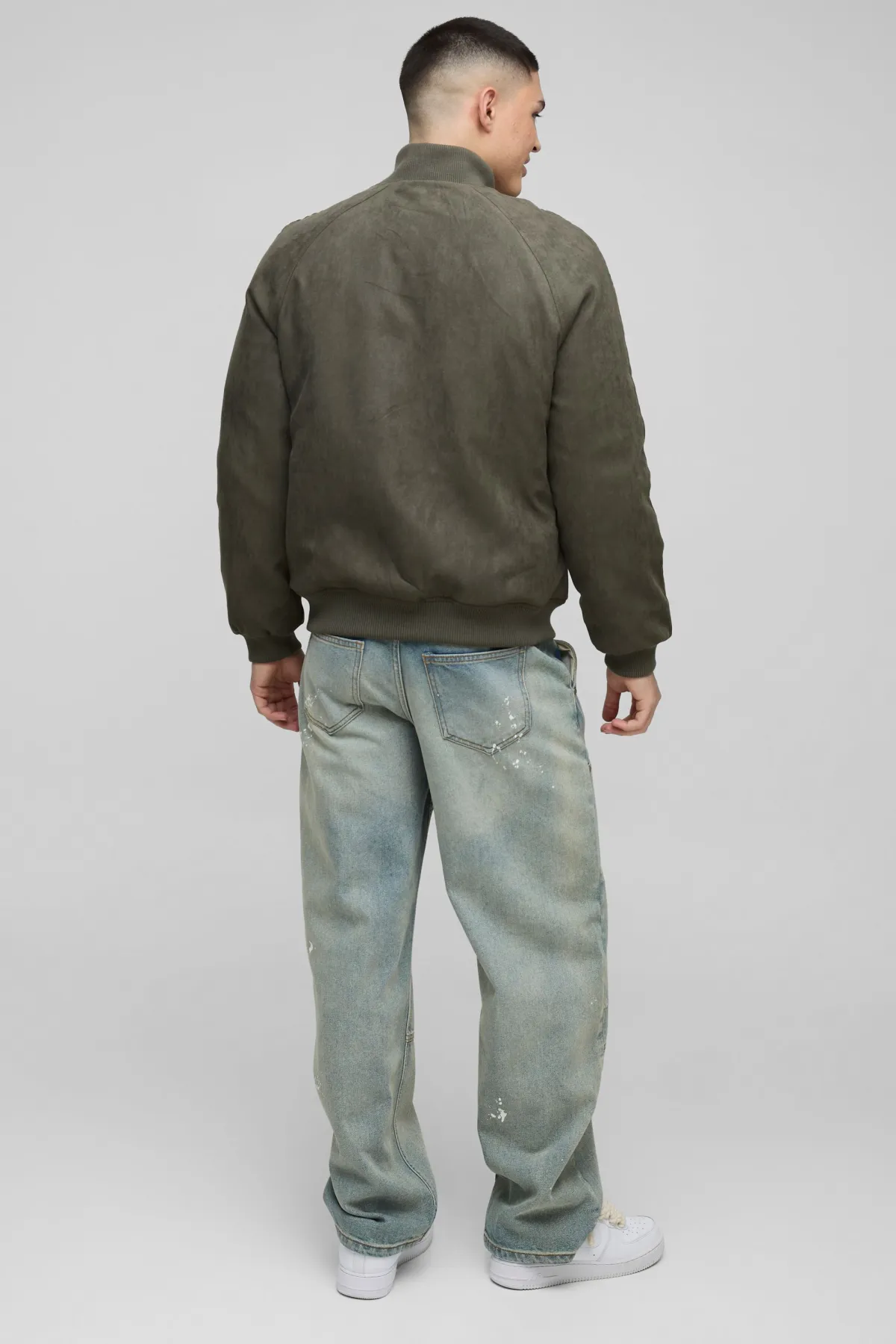 boohooMAN Veste bomber en faux suède à col entonnoir, coupe Regular Fit Raglan<Homme Manteaux Et Vestes