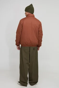 boohooMAN Veste bomber en nylon, coupe régulière, col en entonnoir, matelassée simple.<Homme Manteaux Et Vestes
