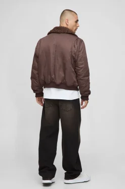 boohooMAN Veste bomber en nylon à coupe régulière avec col bouclé synthétique<Homme Manteaux Et Vestes