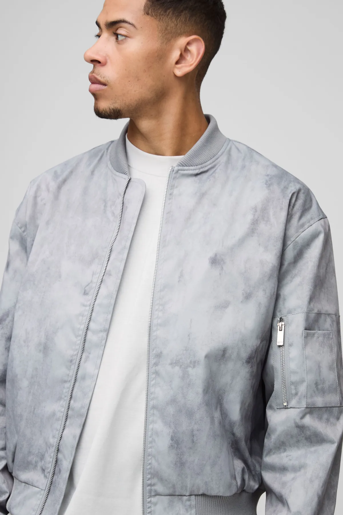 boohooMAN Veste Bomber en Nylon légère à coupe régulière, look délavé<Homme Manteaux Et Vestes