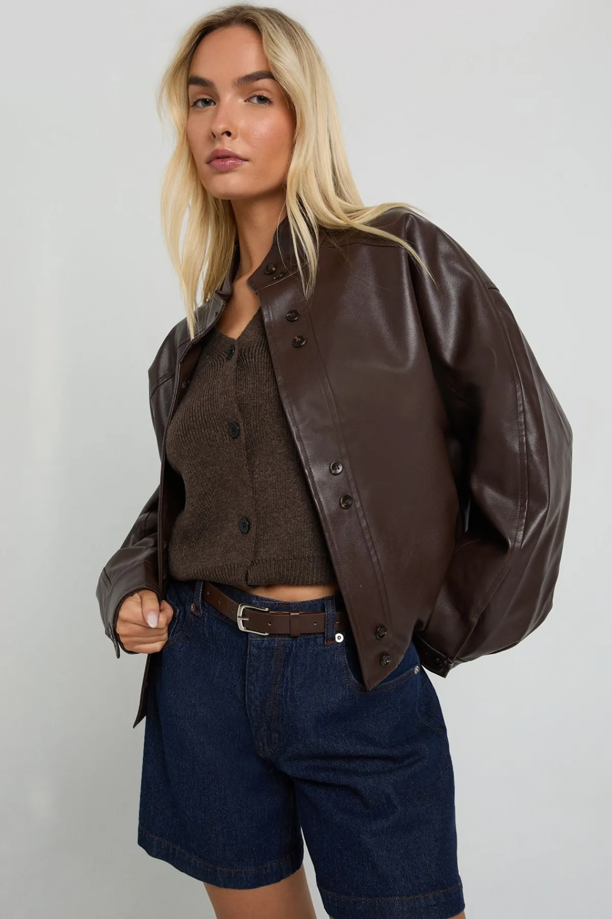 boohoo Veste bomber en synthétique<Femme Looks Chocolat|Vestes & Manteaux
