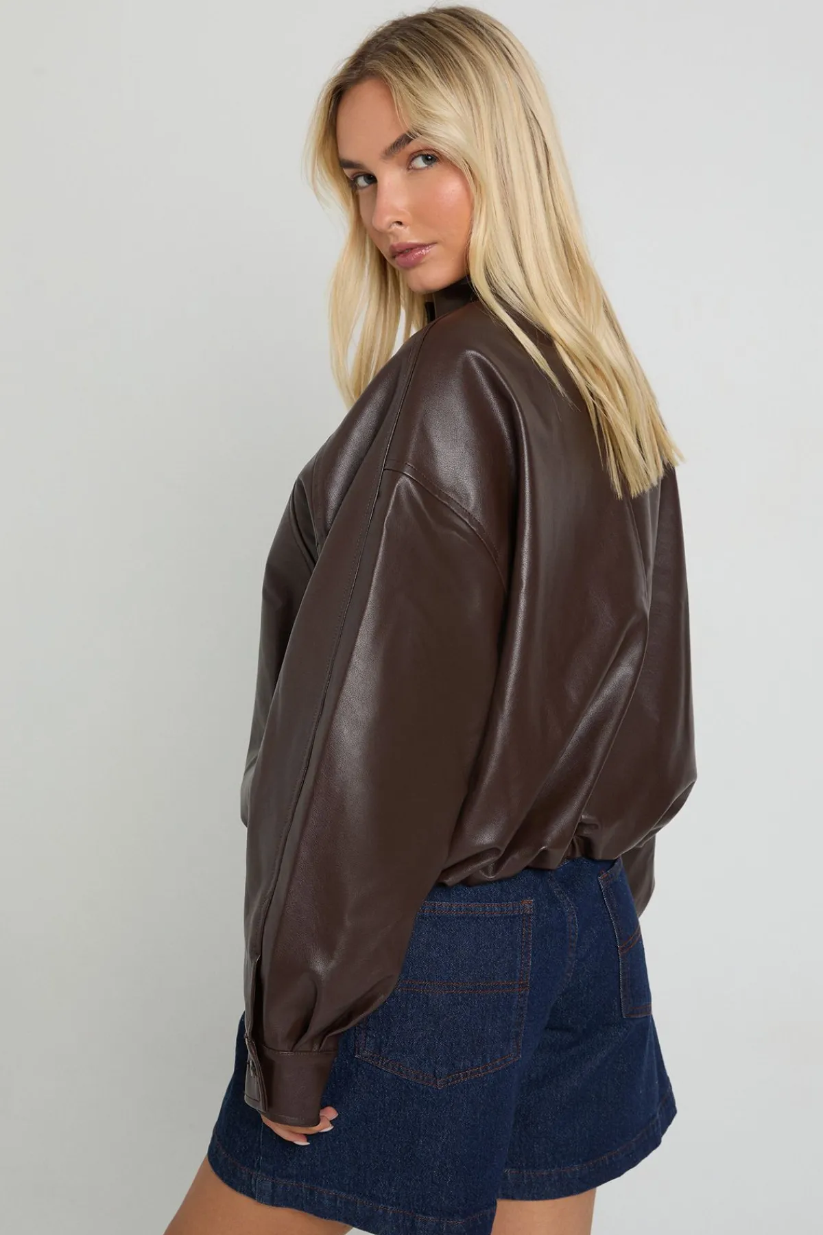 boohoo Veste bomber en synthétique<Femme Looks Chocolat|Vestes & Manteaux