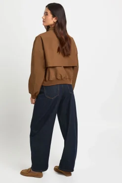 boohoo Veste Bomber Légère À Col Montant Boutonnée<Femme Vestes & Manteaux|Bombers