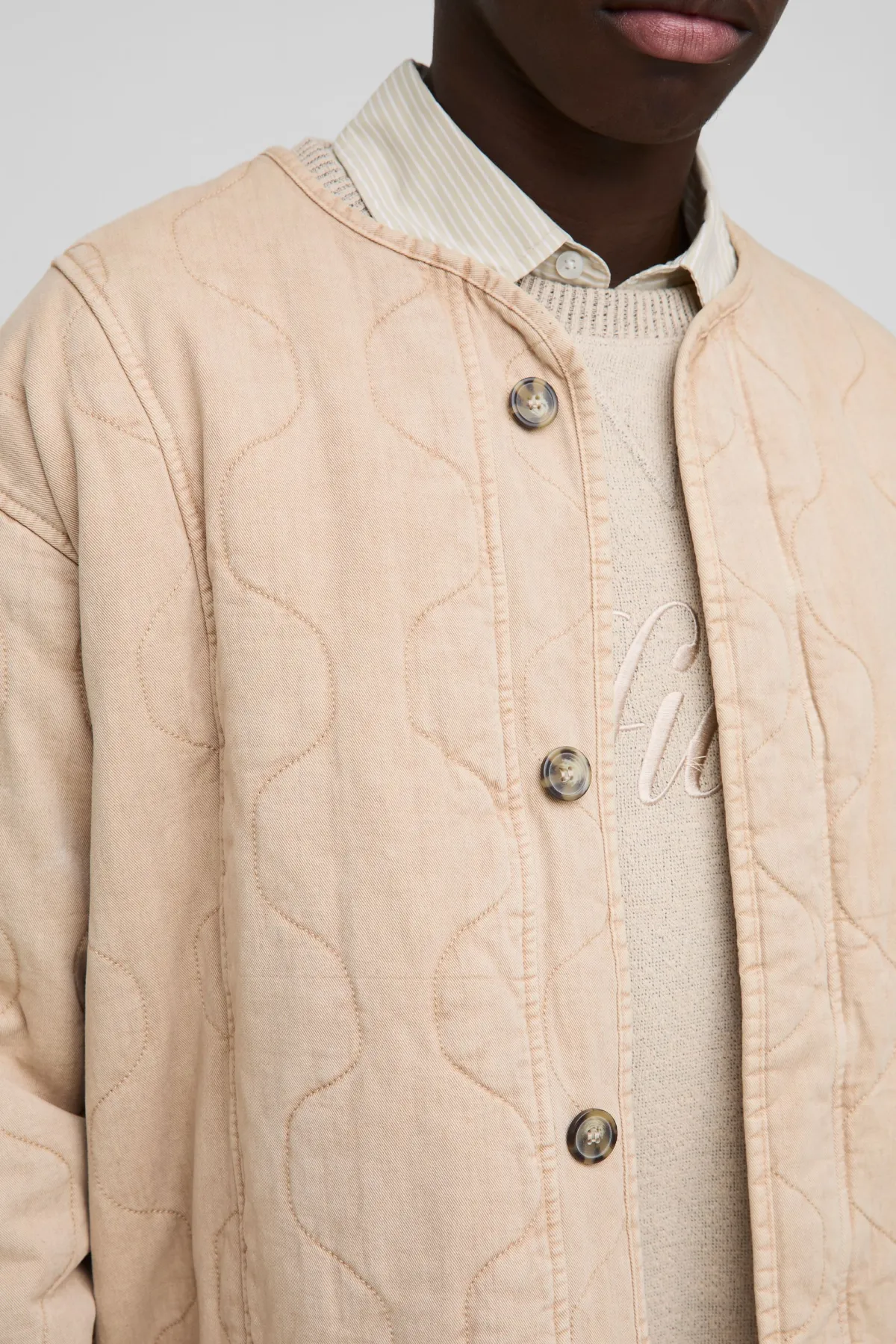 boohooMAN Veste bomber oversize en sergé lavé matelassé sans col<Homme Manteaux Et Vestes