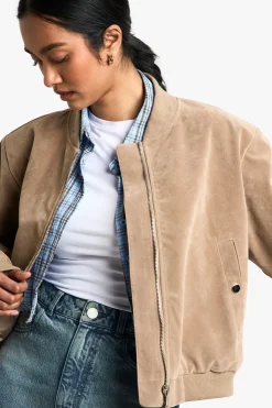 boohoo Veste Bomber à Épaulettes Look Suédé<Femme Vestes & Manteaux