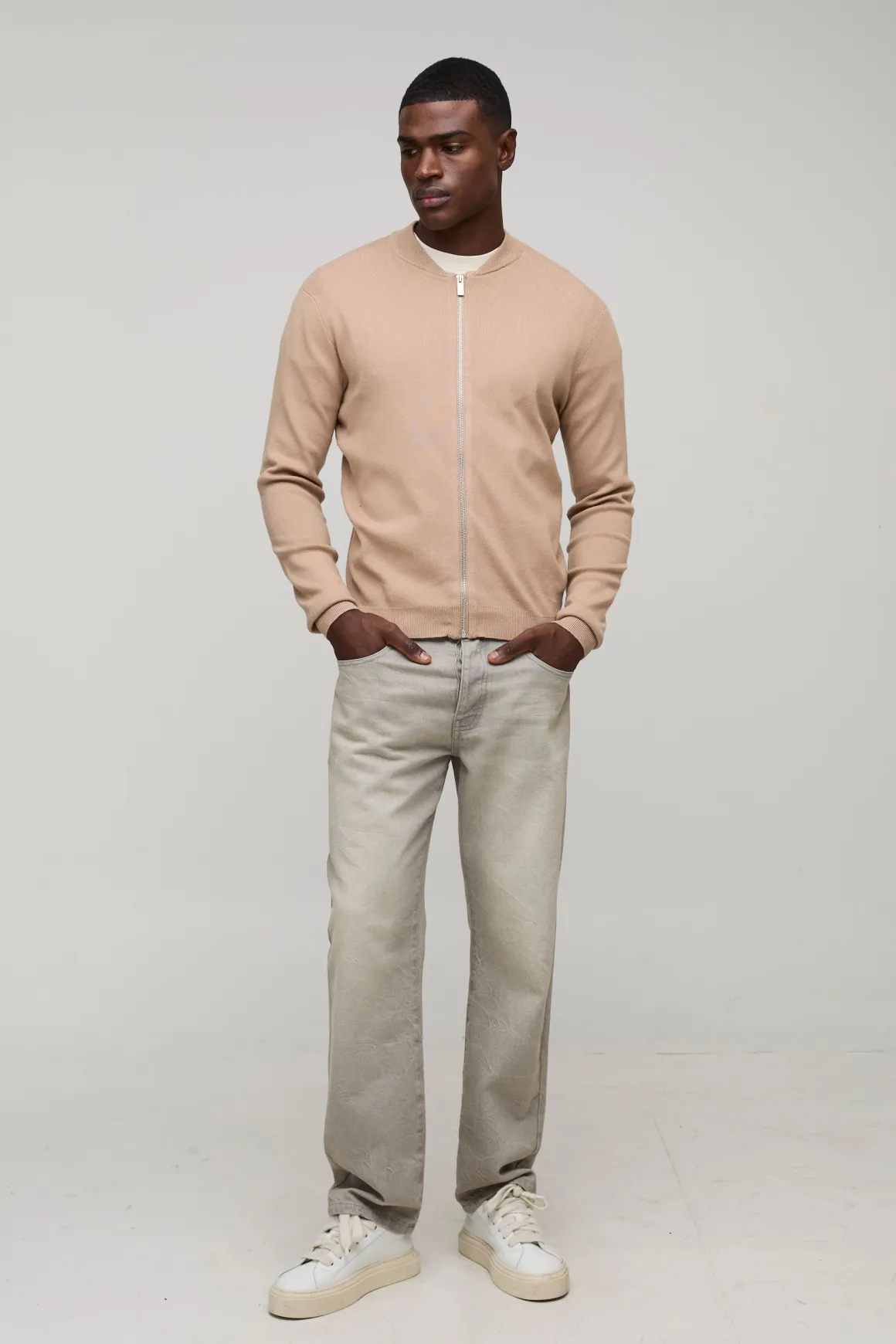 Veste bomber tricotée élégante à coupe régulière