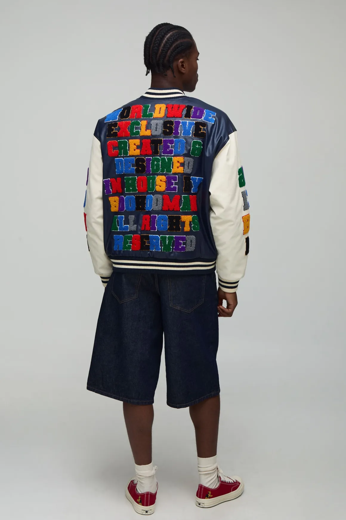 Veste bomber varsity oversize à coupe boxy, avec badge à lettres et appliqué officiel en synthétique