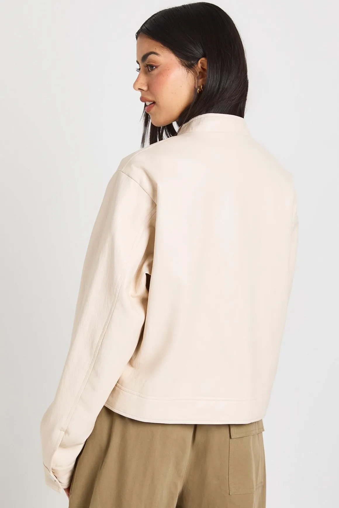 Veste Boutonnée en Synthétique