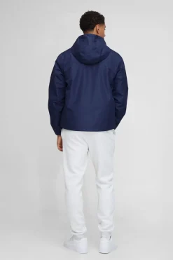 Veste à capuche matelassée légère, coupe régulière