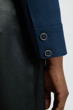 Veste Cintrée À Détail Contrasté