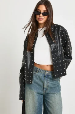 Veste cloutée Premium en synthétique ultra douce