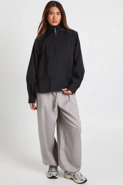 Veste Col Cheminée Taille Cintrée