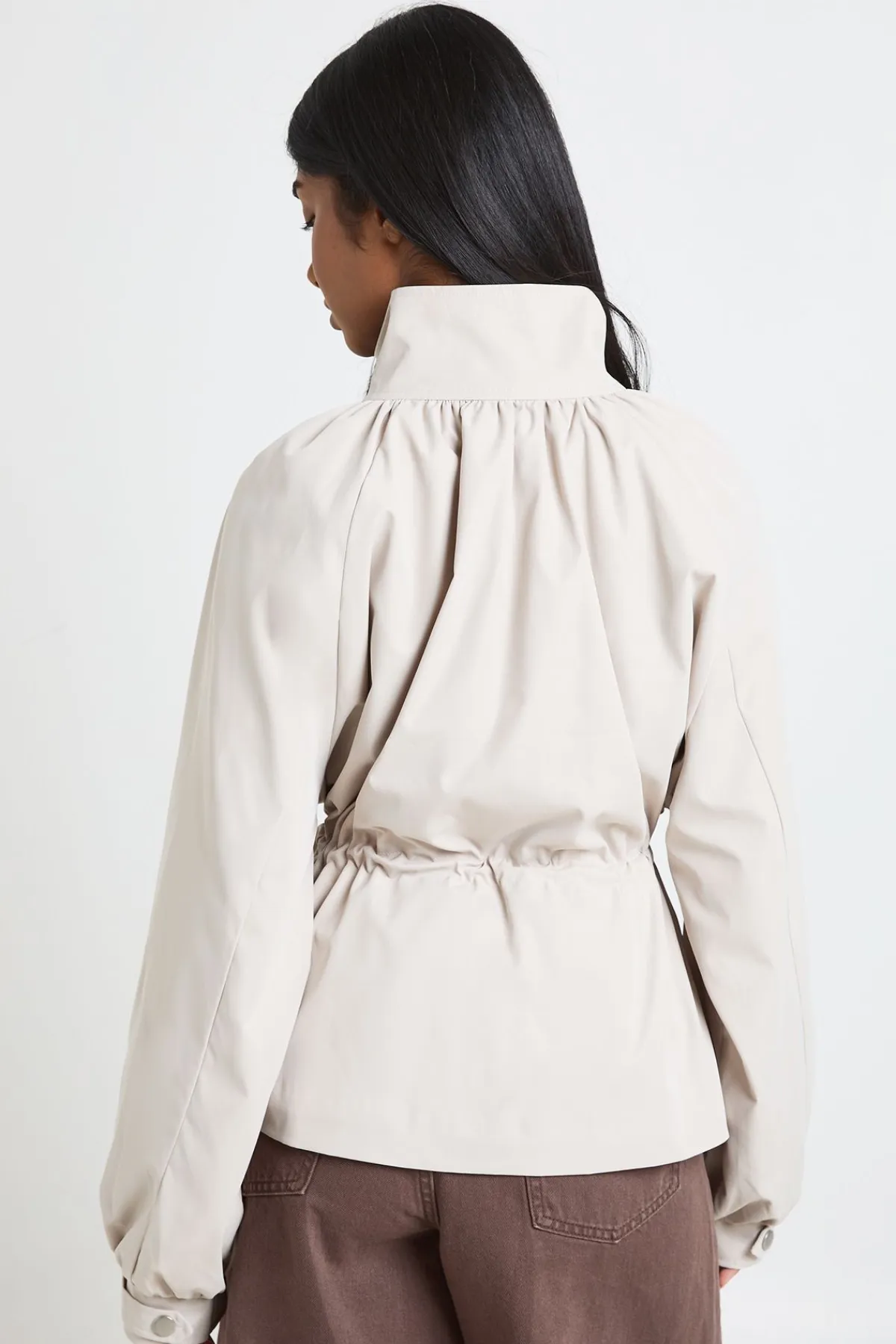 boohoo Veste Col Cheminée Taille Cintrée<Femme Vestes & Manteaux|Tons Neutres