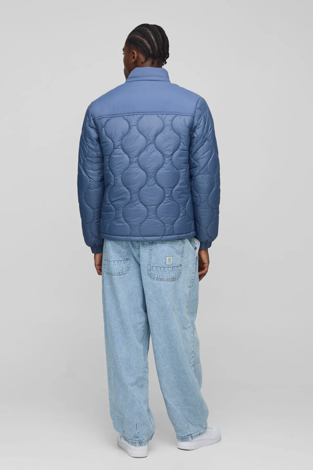 boohooMAN Veste à col entonnoir, coupe régulière, à panneaux matelassés façon oignon<Homme Manteaux Et Vestes
