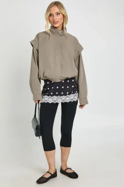Veste Col Montant Avec Détail D'épaules Petite