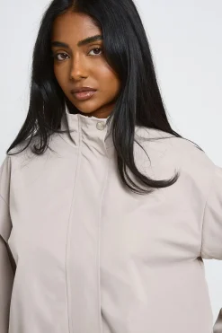 Veste Col Montant Avec Détails D'épaules