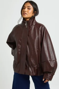 boohoo Veste Col Montant Taille Cintrée Synthétique Grainé Petite<Femme Vestes & Manteaux|Vestes En Similicuir