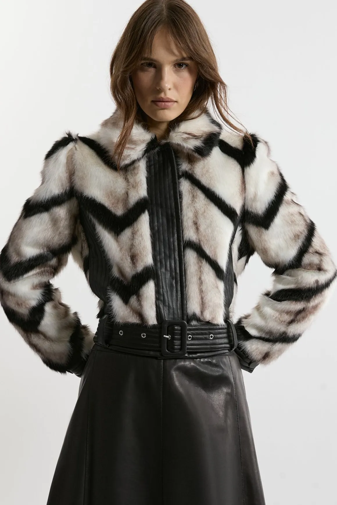 Veste Courte Ceinturée à Panneaux Rayés en synthétique et synthétiquecuir