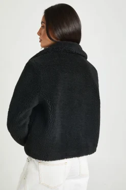boohoo Veste courte à col en fourrure<Femme Manteaux Et Vestes D’Automne|Vestes & Manteaux