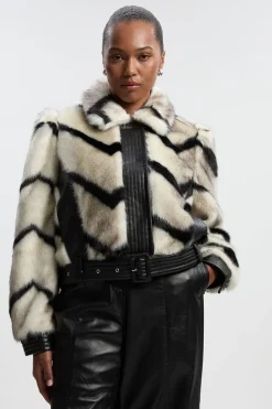 Veste Courte Grande Taille En Synthétique À Panneaux En Synthétiquecuir Avec Rayures Et Ceinture