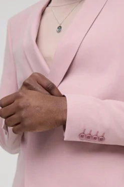 Veste de costume à coupe droite avec détails asymétriques