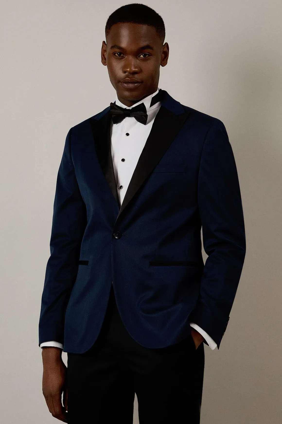 Veste de Smoking Bleu Marine Coupe Ajustée Col Cranté