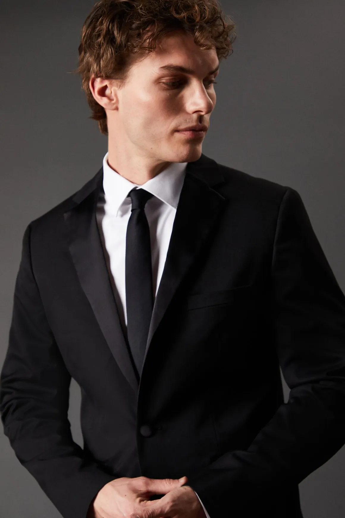 Veste de Smoking Noir Coupe Ajustée