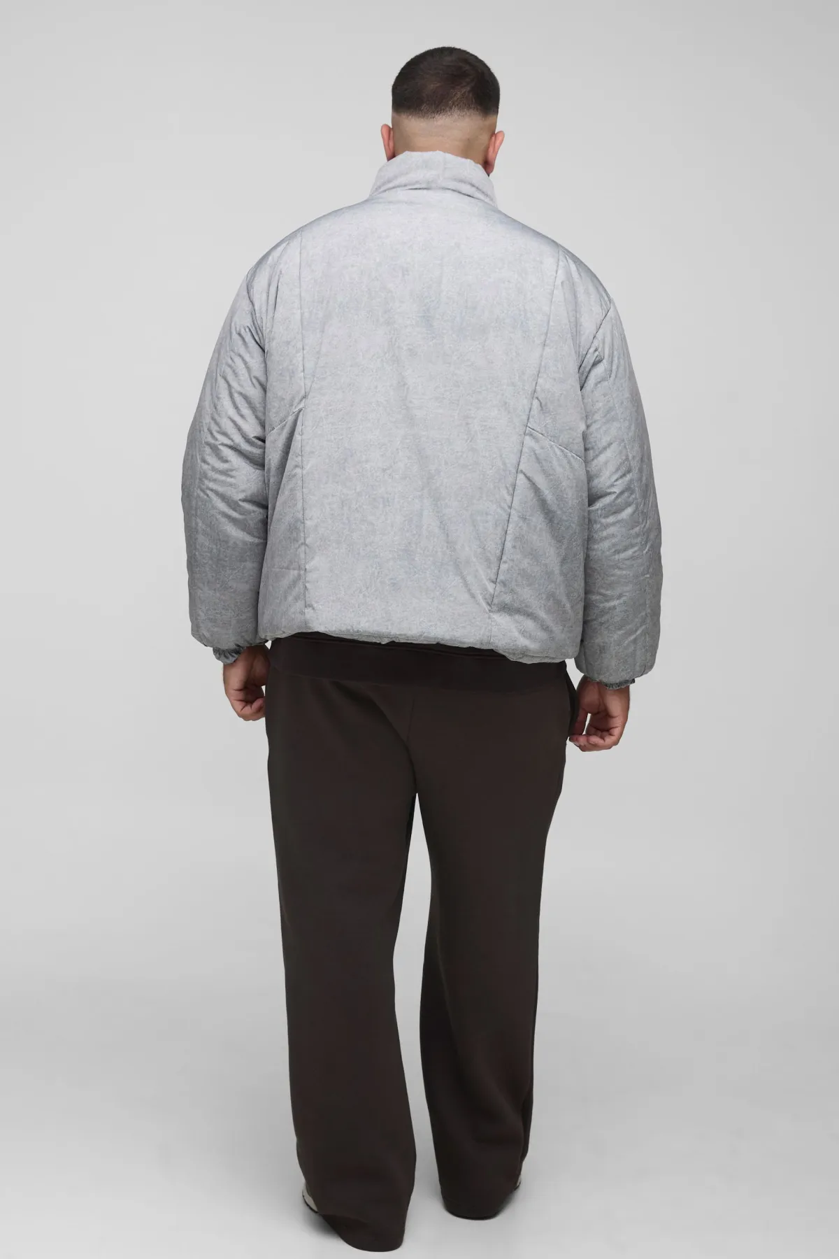 boohooMAN Veste doudoune à coupe oversize, en nylon lavé et rembourrée, à col entonnoir<Homme Vestes & Manteaux Grande Taille|Tout Afficher