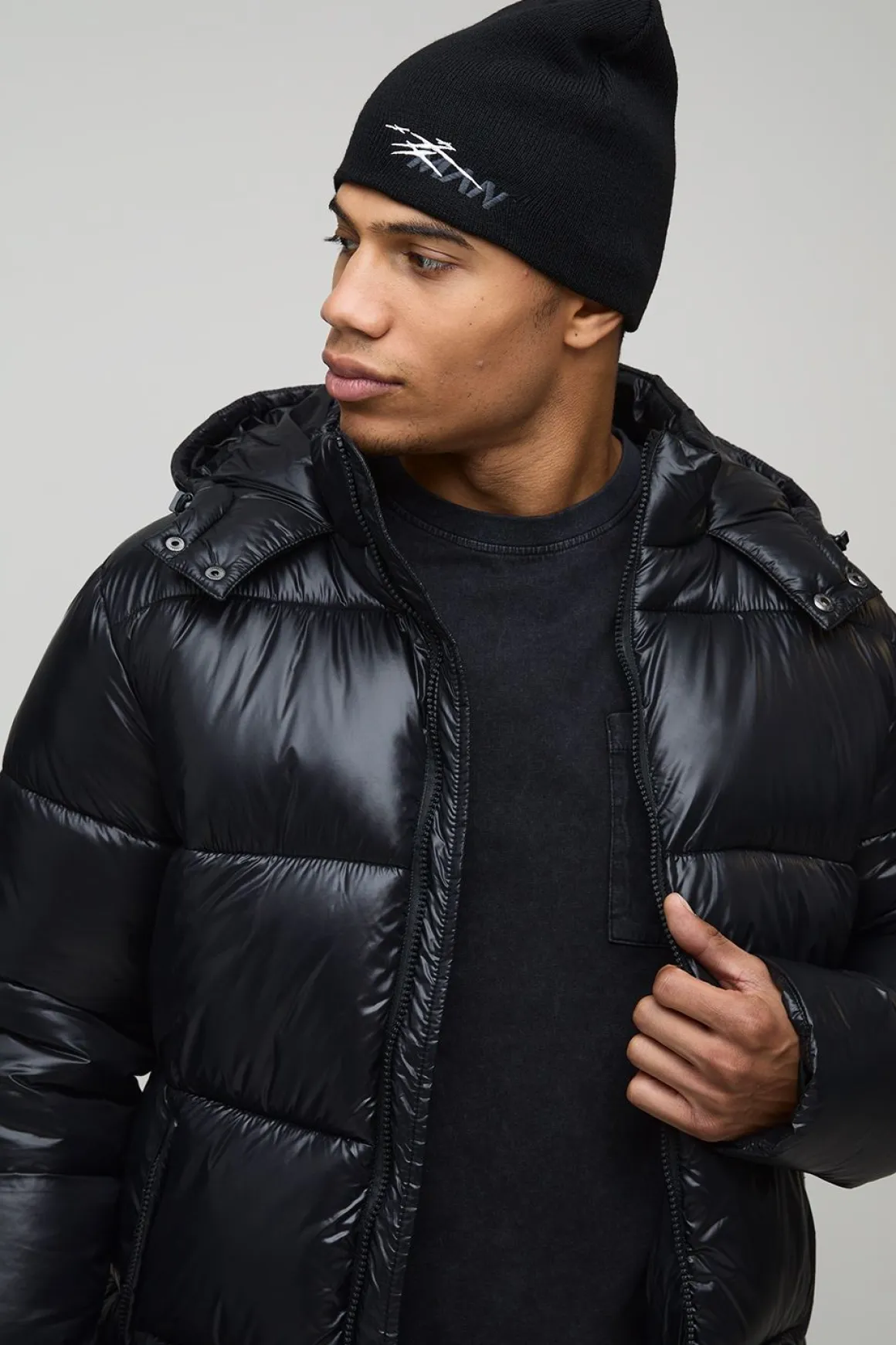 Veste doudoune à haute brillance en noir
