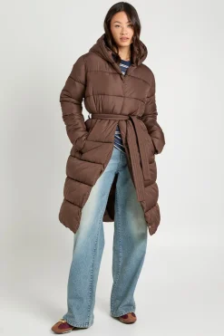 Veste doudoune longue ceinturée