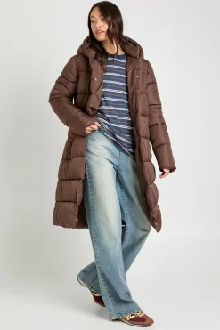 Veste doudoune longue ceinturée