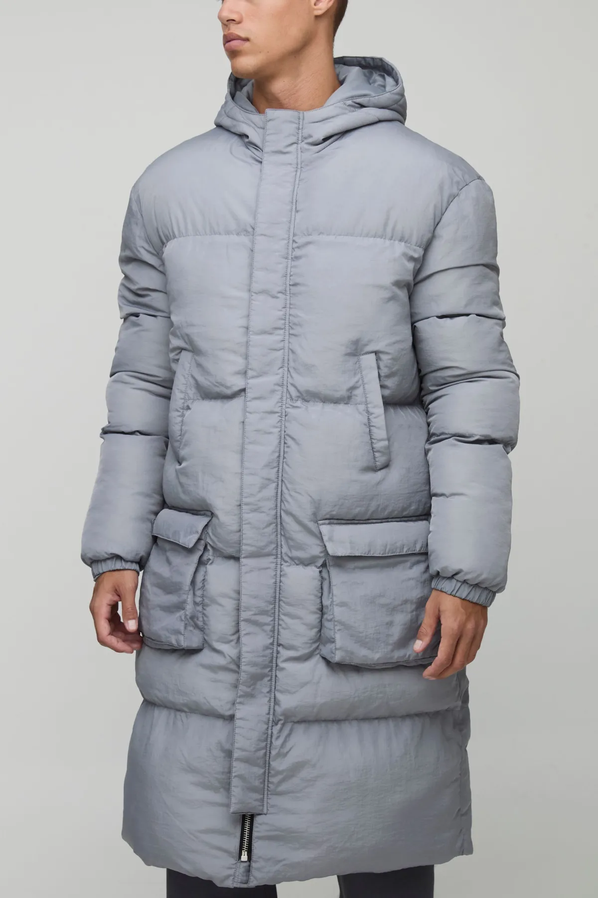 boohooMAN Veste doudoune longue pour grands à 4 poches, à capuche, en noir<Homme Tout Afficher|Vestes & Manteaux Tall