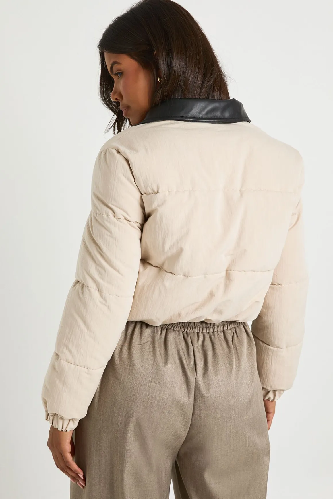 Veste doudoune matelassée à col contrasté
