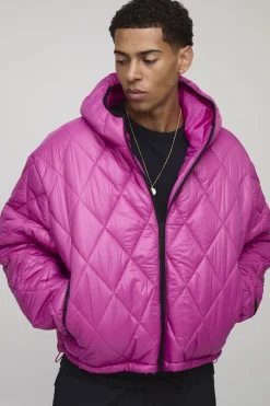 boohooMAN Veste doudoune surdimensionnée à la coupe carrée, très brillante, matelassée en losanges, à capuche entonnoir<Homme Manteaux Et Vestes